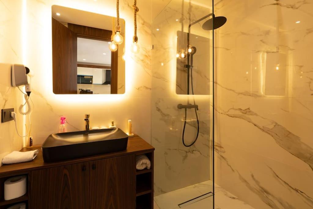 Appartamento Charming & Airy Flat - Perfect For Relaxation *